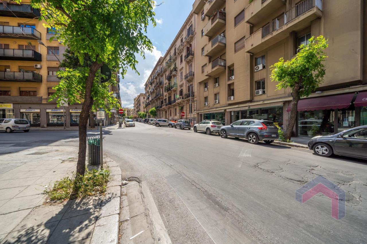 Le Rose Di Nonna Maria, Appartamento Di Lusso In Centro Citta Палермо Экстерьер фото